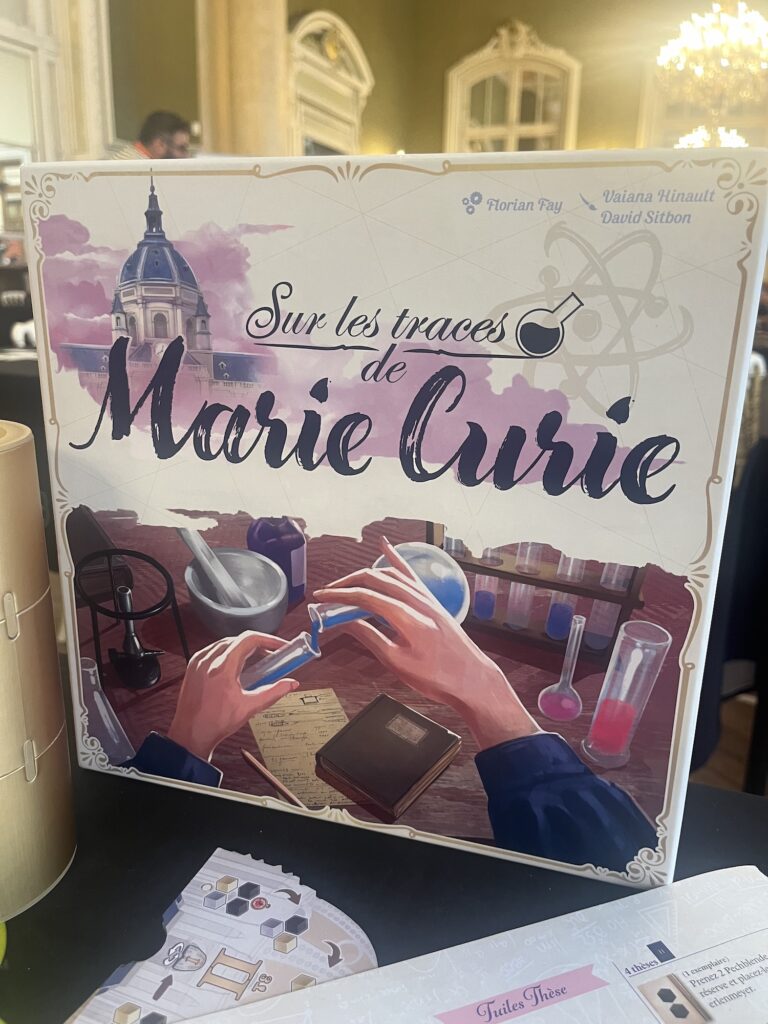 La boîte du jeu Sur les traces de Marie Curie à Vichy 2024