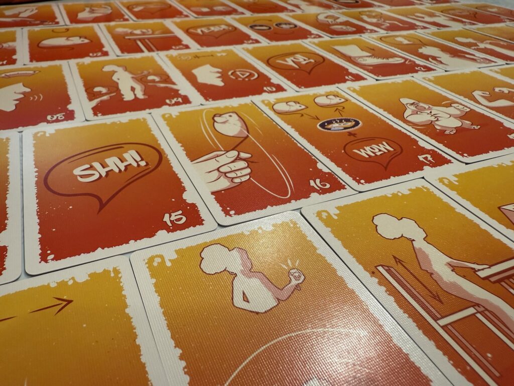 Des cartes d'action, il y en a une tripotée
