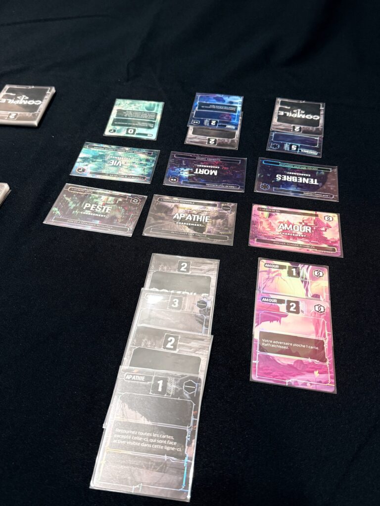 Les lignes de cartes s'allongent jusqu'à déclencher une compilation d'un protocole.