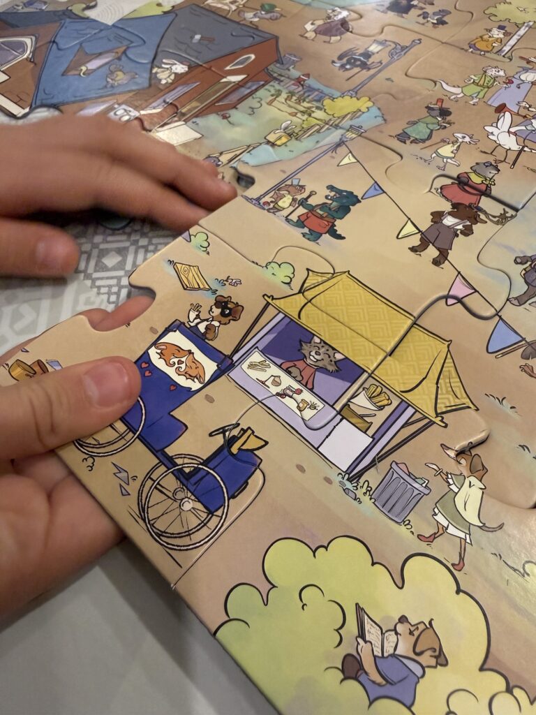 Mon Puzzle Aventure : Petits Détectives demande de ranger le puzzle pour faire l'enquête